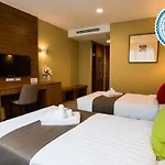 S Bangkok Hotel, Navamin
