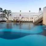 Zenith Sukhumvit Hotel