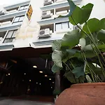 True Siam Phayathai Hotel