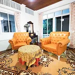 Roomquest Rim Praya Dinsor Road
