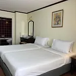 Yellow Ribbon Hills Boutique Suites