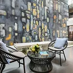 Stylish 1 Bedroom, Nice Pool,Bts Asok, Sukhumvit