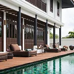 Siri Sala Private Thai Villa