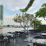 Away Bangkok Riverside Kene