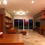 Baannueng At Aree 5 Hotel