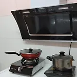曼谷辉煌 旺中带静 带庭院的3个房间独立别墅