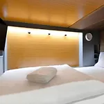 Tiang Capsule