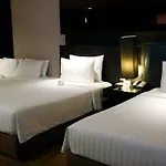Golden Tulip Mandison Suites