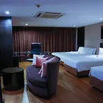 Golden Tulip Mandison Suites