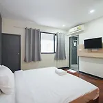 Mitr Inn Mrt Samyot Station - The Grand Palace มิตร อินน์ พระบรมมหาราชวัง