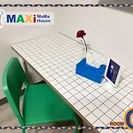 Maxi Mama Room