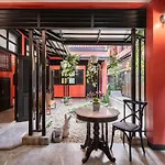 De Phanakron Boutique Hotel