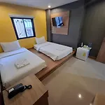 Pratunam19 Hotel