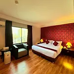 Atrium Boutique Hotel