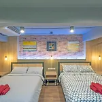 Private Apartment In Huaikwang