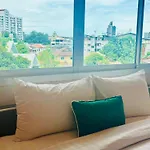 Ree- Riverside,Rama 3