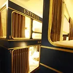 Niras Bankoc Hostel