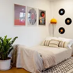 Private Studio With Full Kitchen
