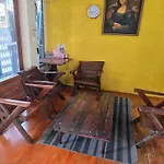 206 Olan Place Apartment With Free Wi-Fi