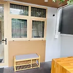 Lovely Townhome In Shopping District Near Bts&Mrt