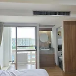 Bangkok Place Apartment - Ekamai Bts