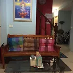 Ricos Honey Place Guesthouse