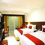 Best Western Mayfair Suites