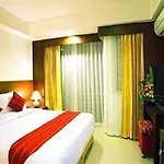 Best Western Mayfair Suites