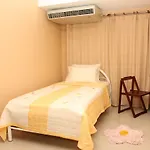 Pr Place Hotel