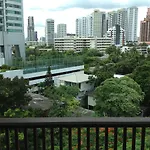 Gardengrove Suites