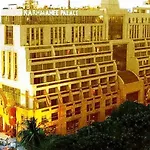 Karnmanee Palace Hotel