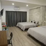 Np House Pratunam