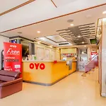 Oyo 298 El Majestic