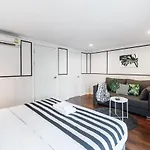 Miq Asoke808 Villa - Asoke Bts - Garden Pool - 16 Pax