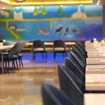 Bizotel Premier Hotel & Residence