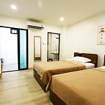 398 Hostel