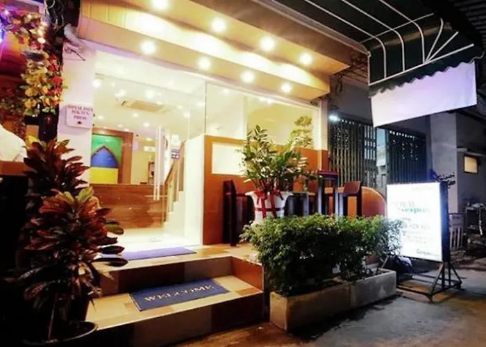 Royal Express Inn