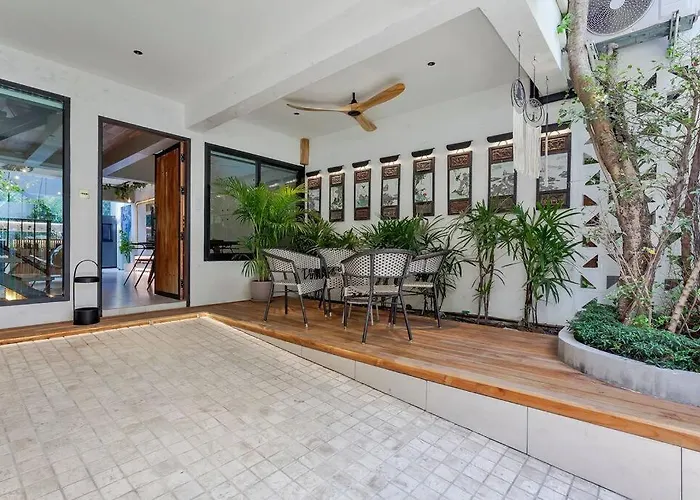 Thai Wabi-Sabi Loft