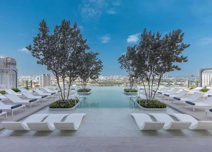 Eastin Grand Hotel Phayathai