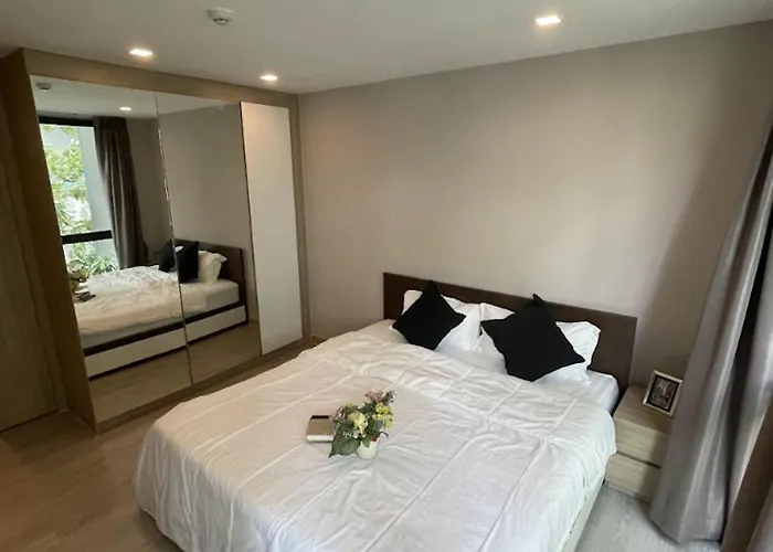 1 Big Br Near Bts Ekkamai - Sky Pool & Gym