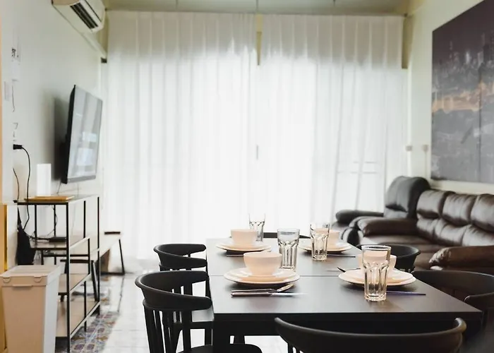 3Br Entire Home - Close To Train, Boat, Iconsiam, Asiatique