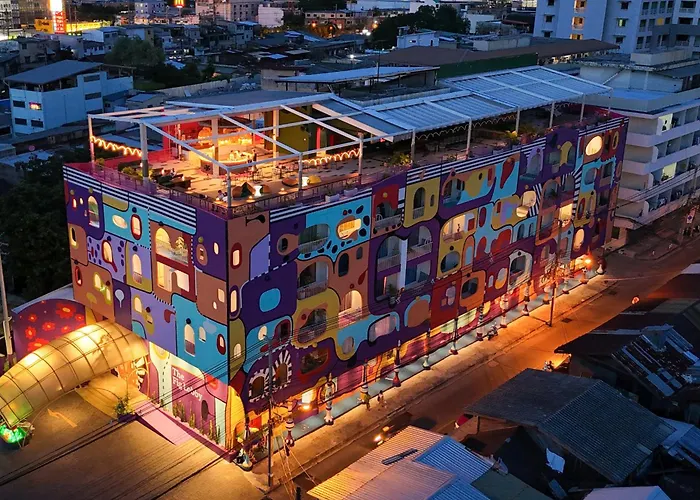 Chi Art Series Hotel Bangkok