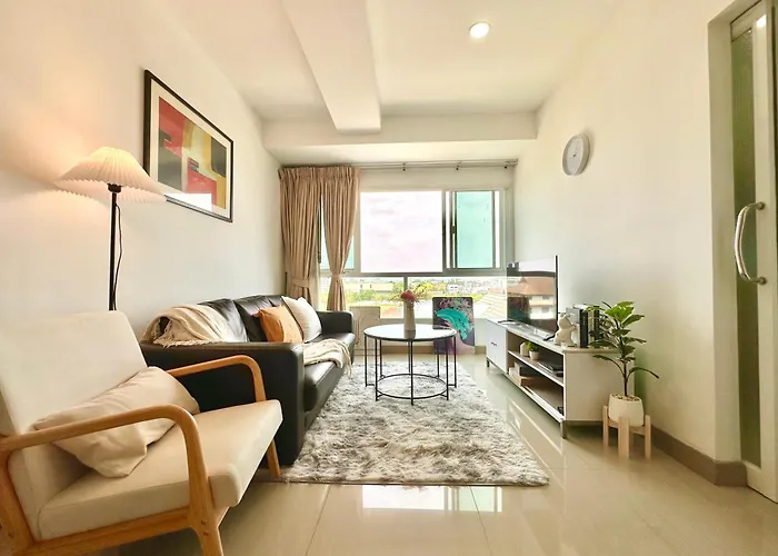 Cosy 2 Bedrooms Near Ekkamai