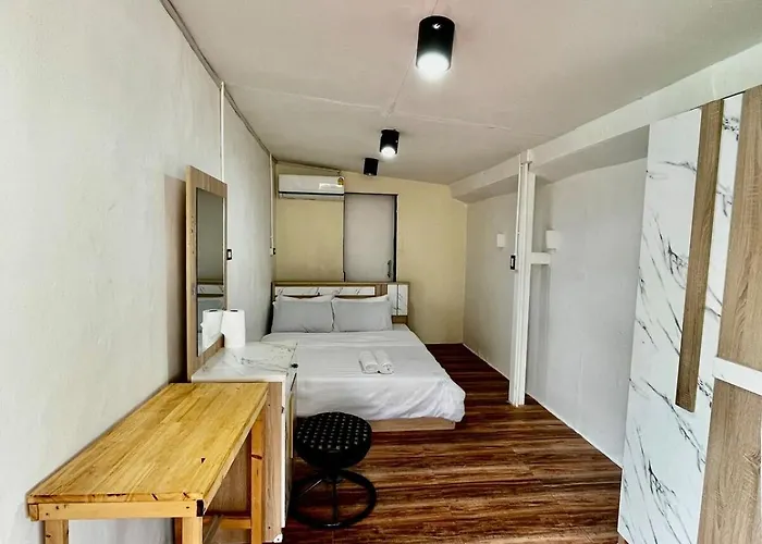 Chubbi 5 Room24