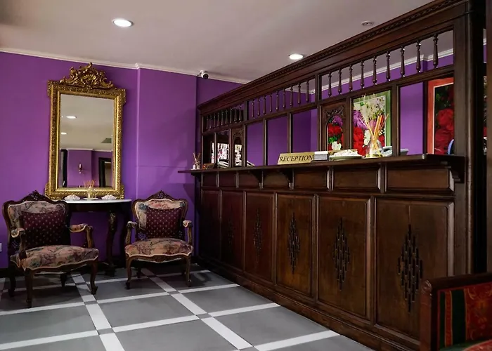 Sara Inn
