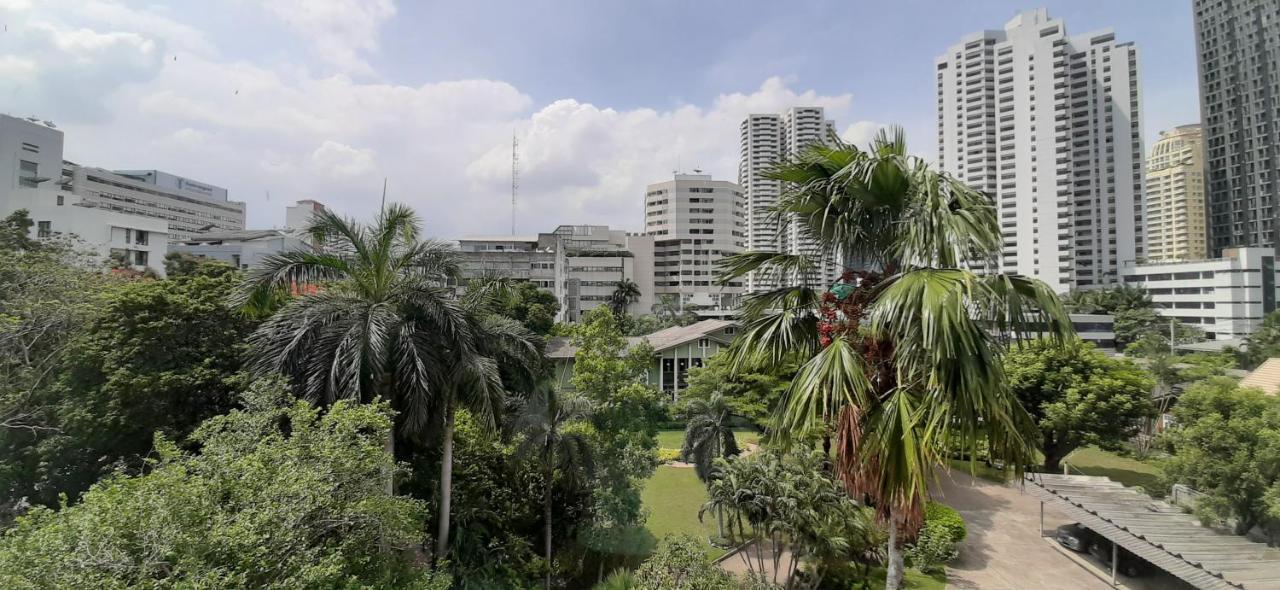 Plaza Nana
