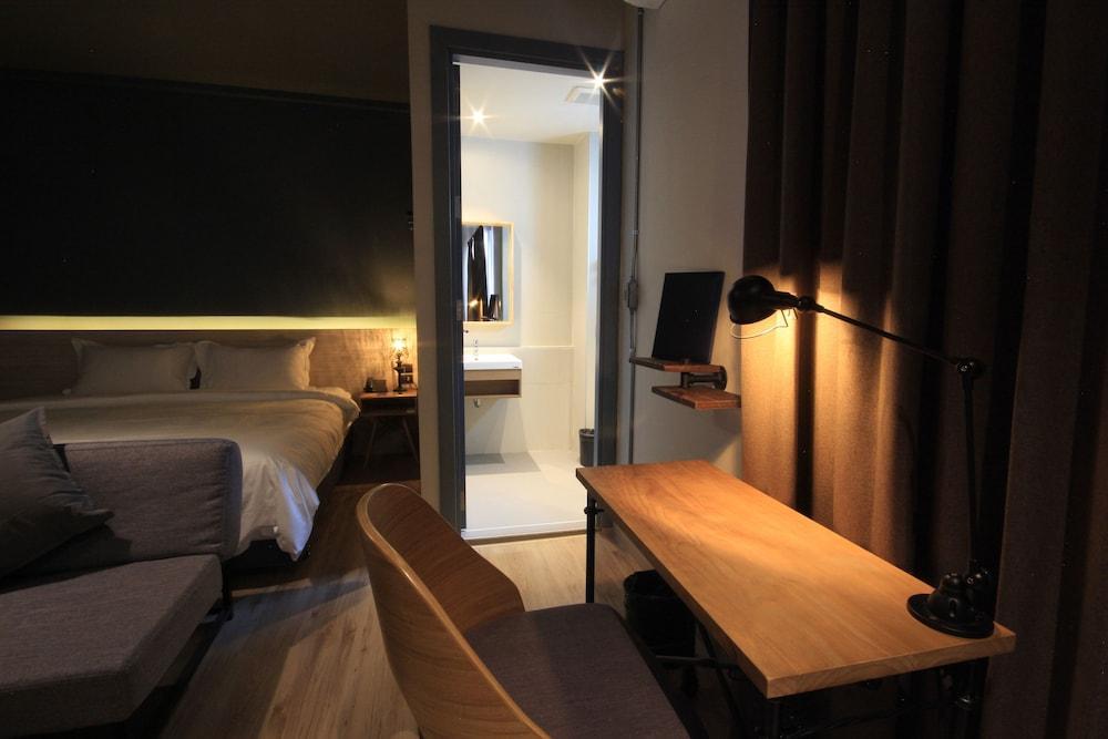 Hotel Tha City Loft By Th District Bangkok