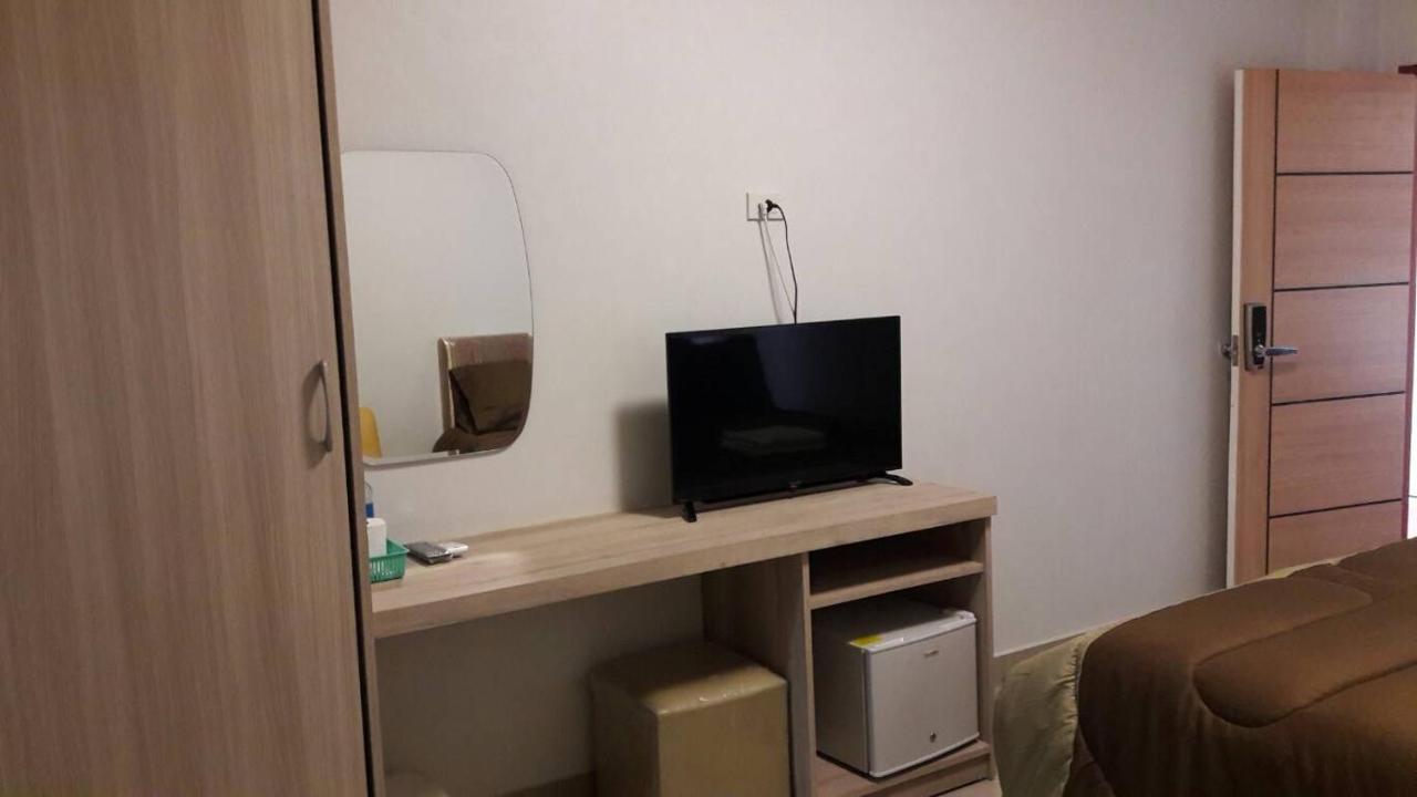 Hotel Roseate