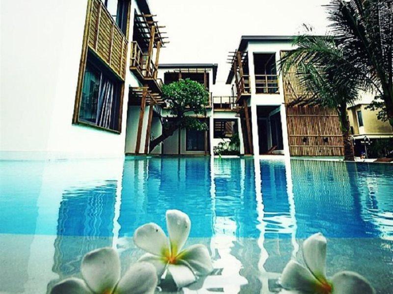 Hotel Paragon 4*