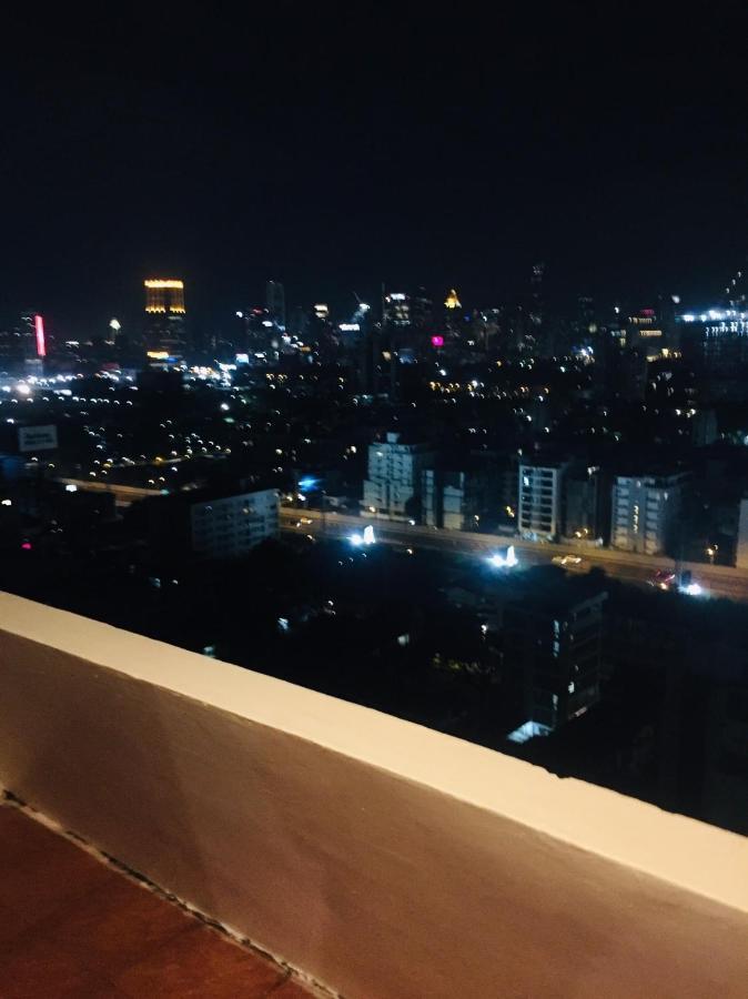 Apartment Omnitower Near Nana, With Beautiful Balcony